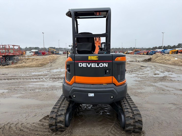 develon-dx35z-7-image-7