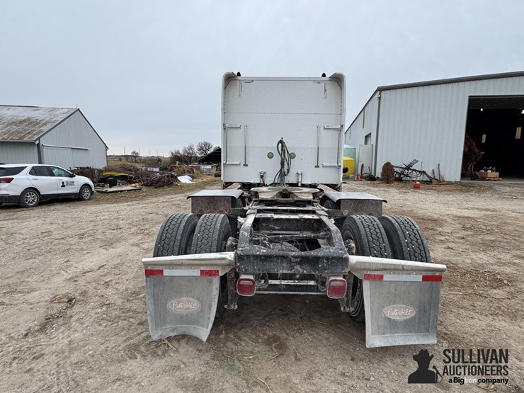 2003-peterbilt-379-image-6