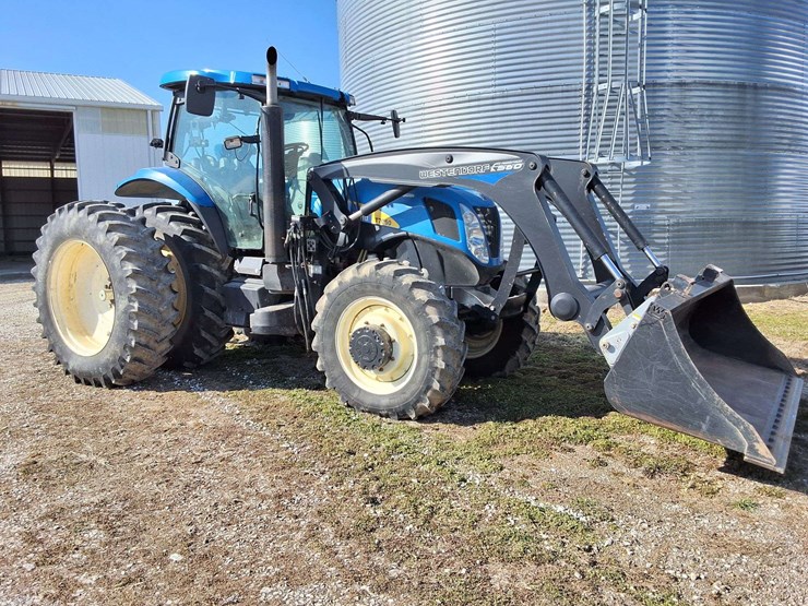 2010-new-holland-t7050-image-8