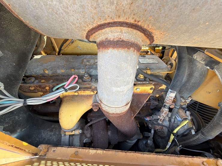 caterpillar-d6m-lgp-image-18