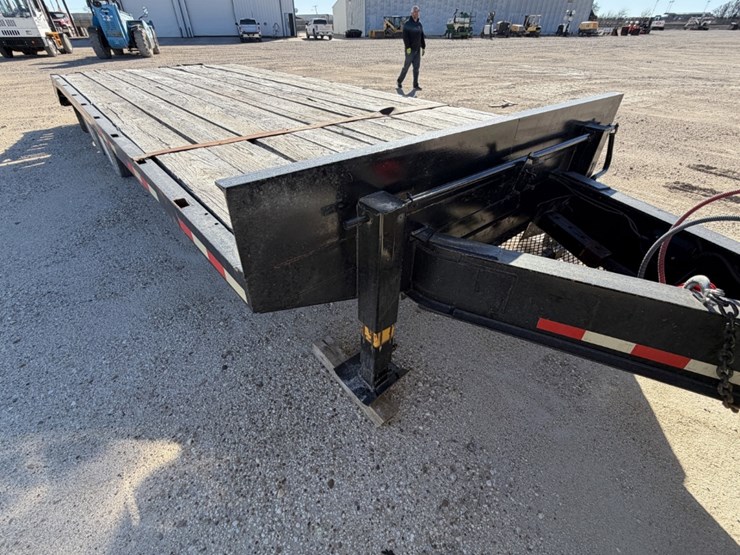 1998-magnum-trailer-image-2