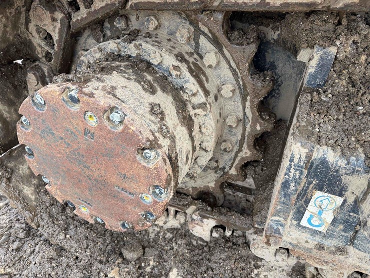 2023-hitachi-zx225us-image-19