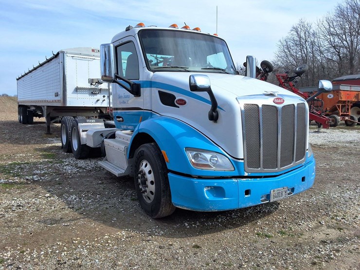 2016-peterbilt-579-image-33