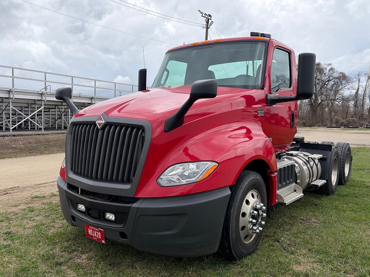 2018-international-lt-image-2