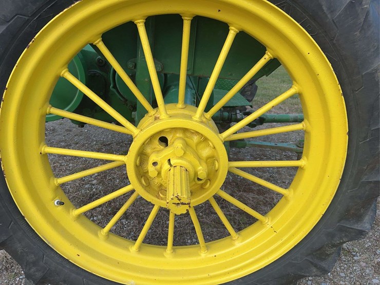 john-deere-model-b-image-57