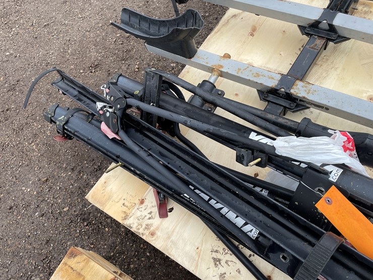 #3058-•-yakima-roof-mounted-bike-rack-image-5