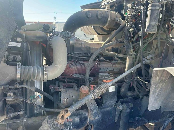 2018-mack-cxu-(pinnacle)-image-2