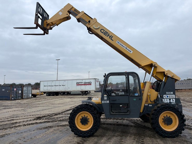 2016-gehl-rs8-42-image-1