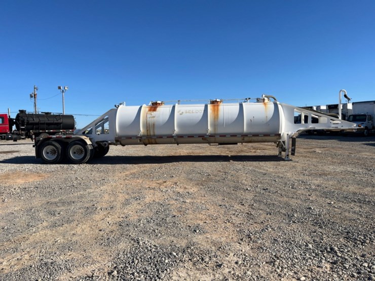 2020-troxell-vacuum-image-4