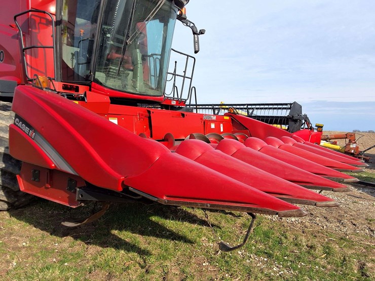 2014-case-ih-5130-image-29