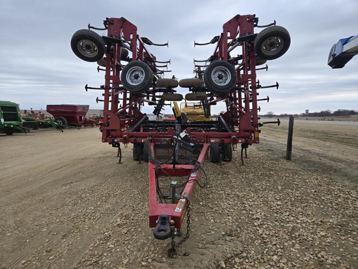 #171-•-case-ih-tiger--mate-200-cultivator-image-2