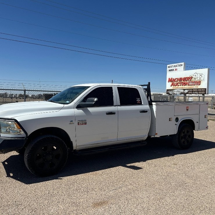 2012 DODGE 2500