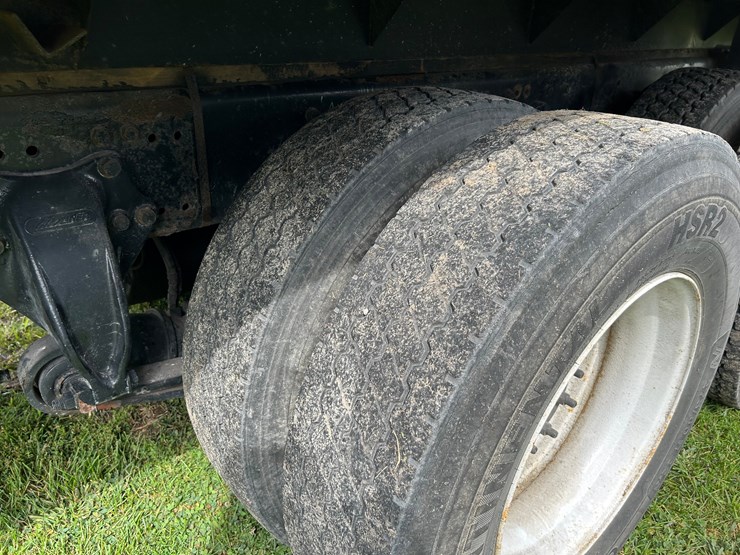 2012-freightliner-/-knapheide-20’-bed-image-6