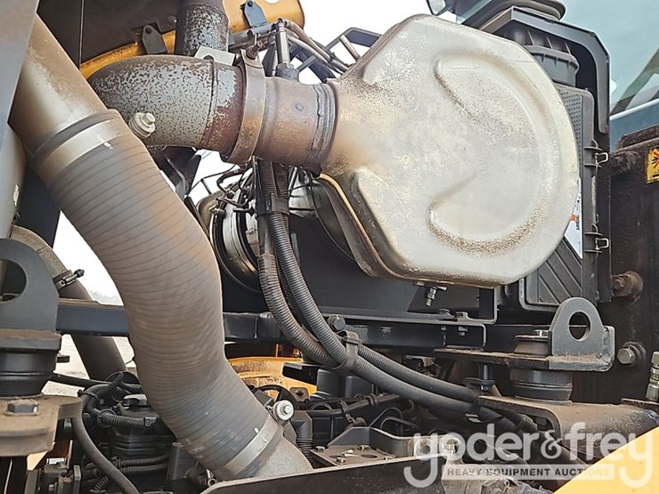 2022-hyundai-hl955a-image-26