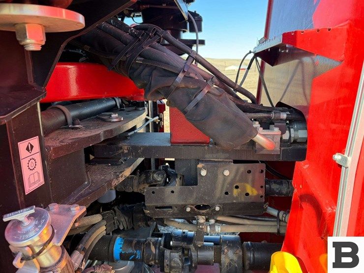 2024-case-ih-525-image-42