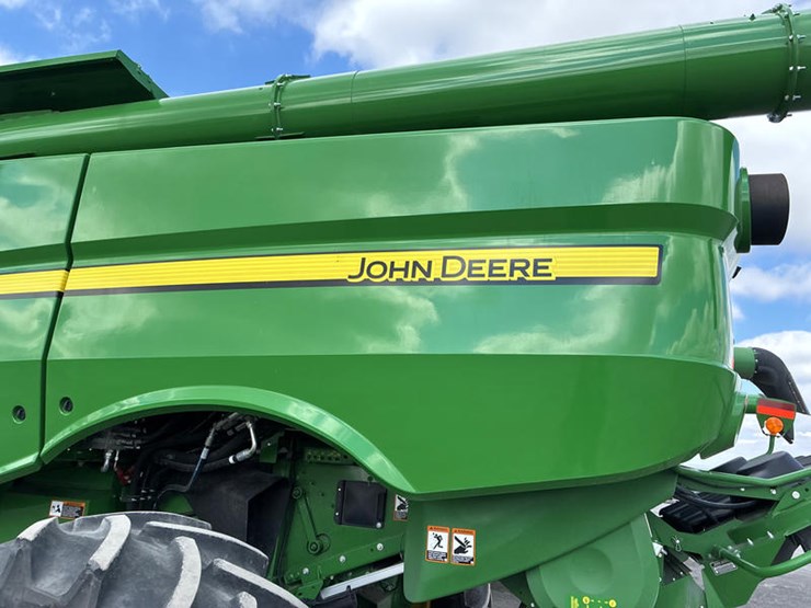 2023-john-deere-s780-image-19