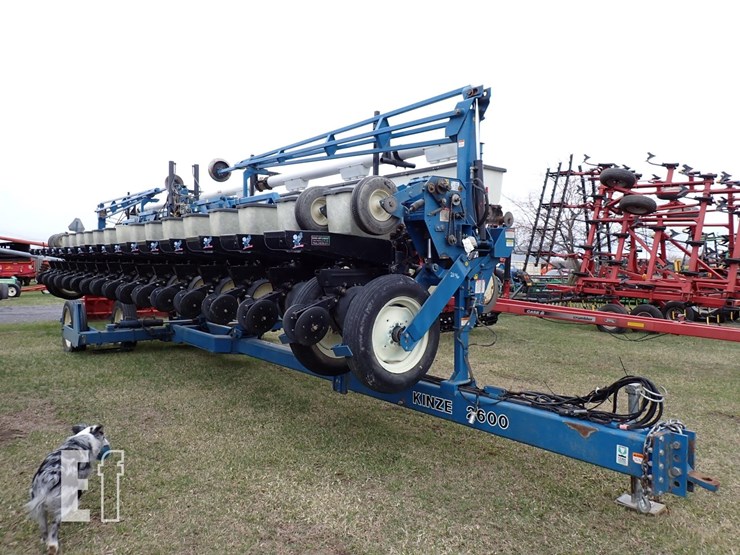 kinze-2600-image-2