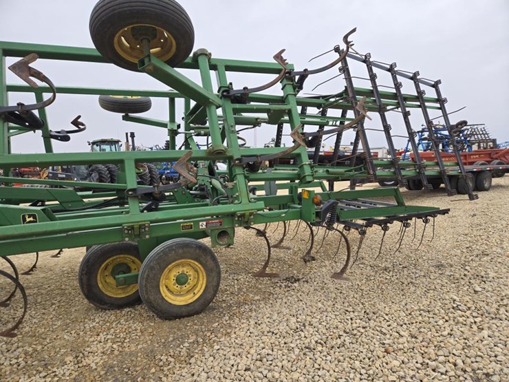 john-deere-726-image-4