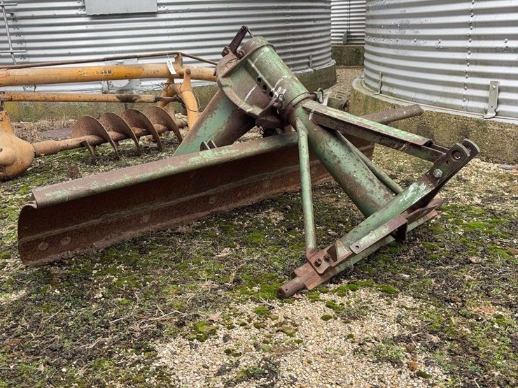 john-deere-80-image-1