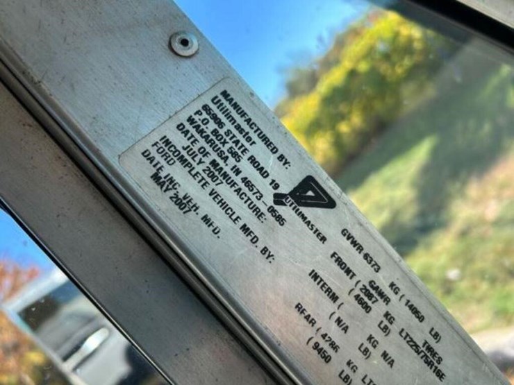 2007-ford-l-image-13