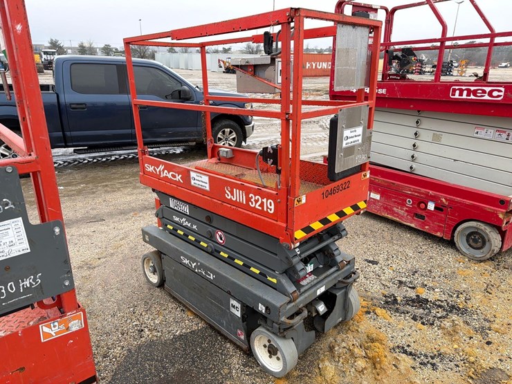 2016-skyjack-sjiii3219-image-2