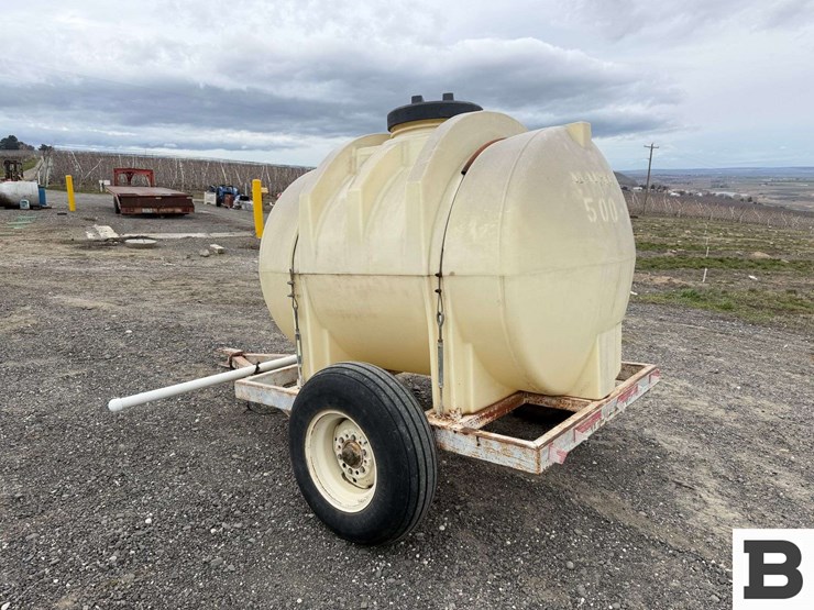 chemigation-trailer-w/-custom-applicator-image-3