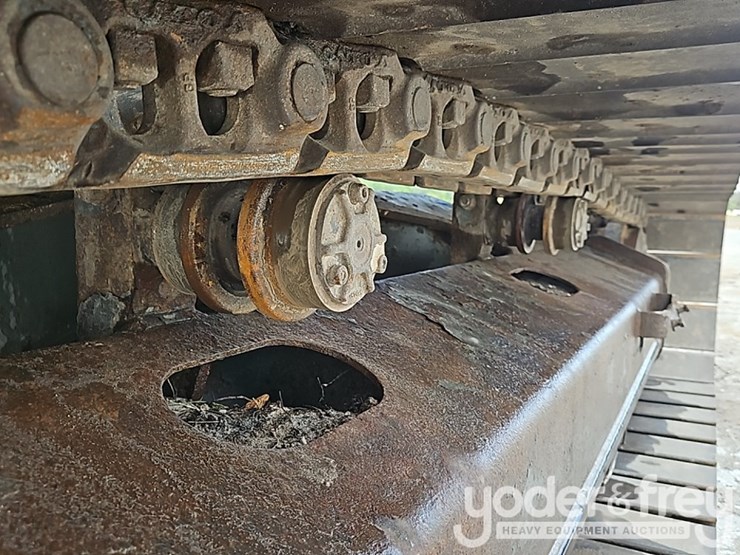 2020-volvo-ec200el-image-11