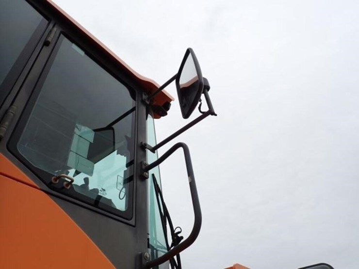 2013-doosan-dl550-3-image-62