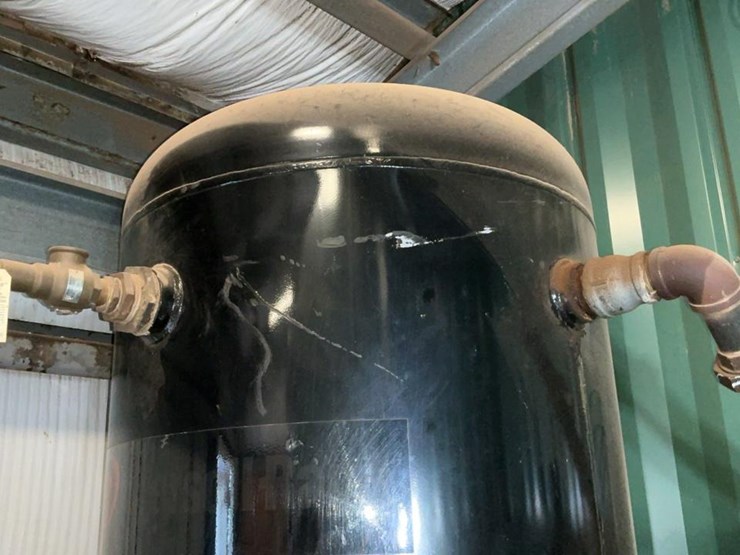 #269-•-ingersoll-rant-air-tank-image-3