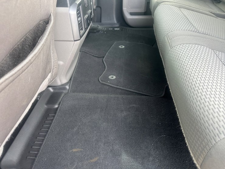 2018-ford-f150-image-10