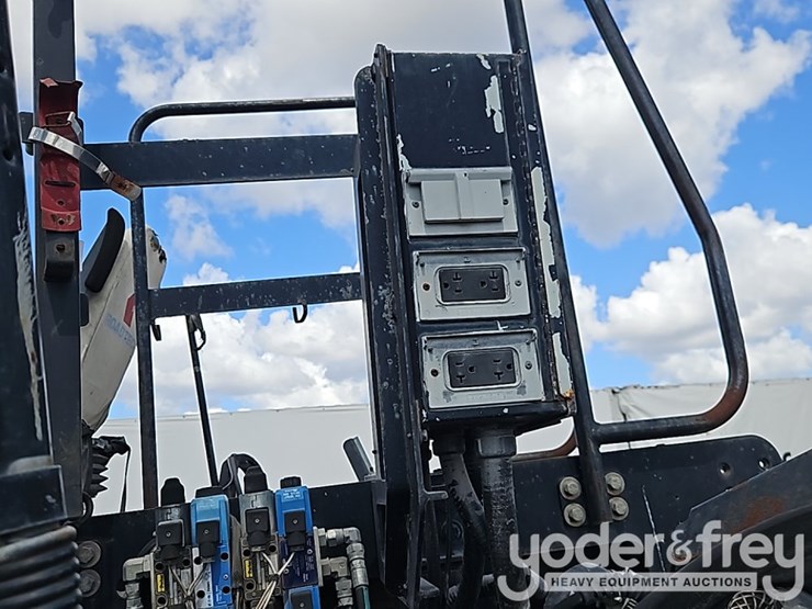 2012-roadtec-rp170-image-19