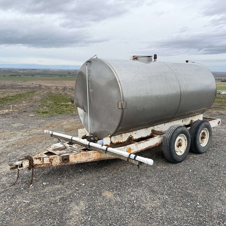 Chemigation Trailer w/ Custom Applicator