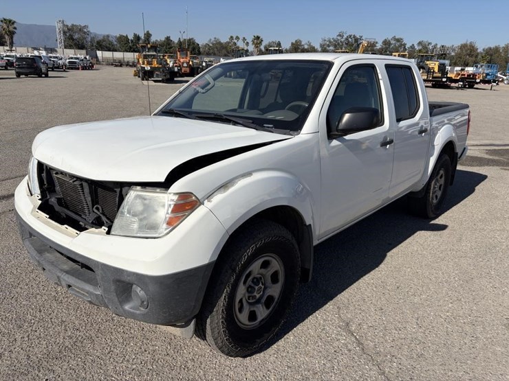 2018-nissan-frontier-image-1