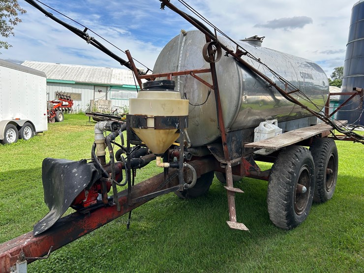 45’-ground-drive-sprayer-image-1