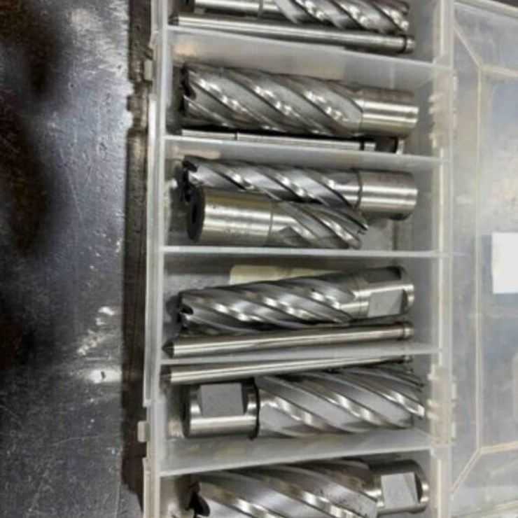 ASSORT. OF ANNULAR MAG DRILL BITS
