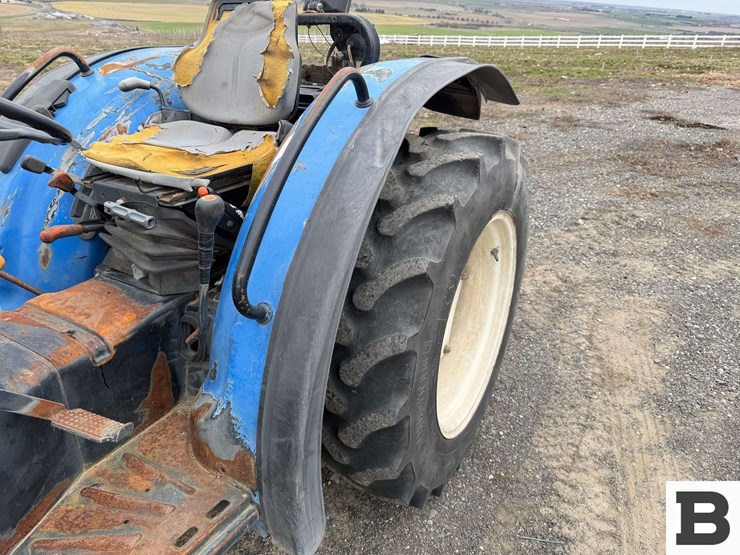 2002-new-holland-tn75v-image-21