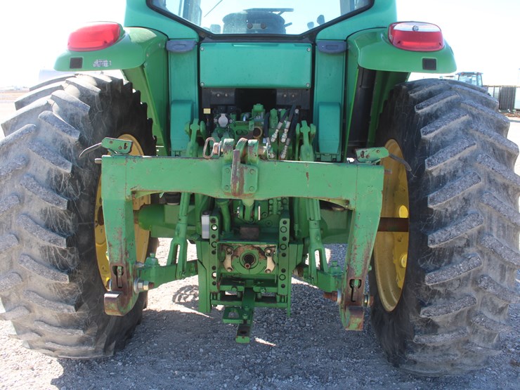 2004-john-deere-7320-image-38