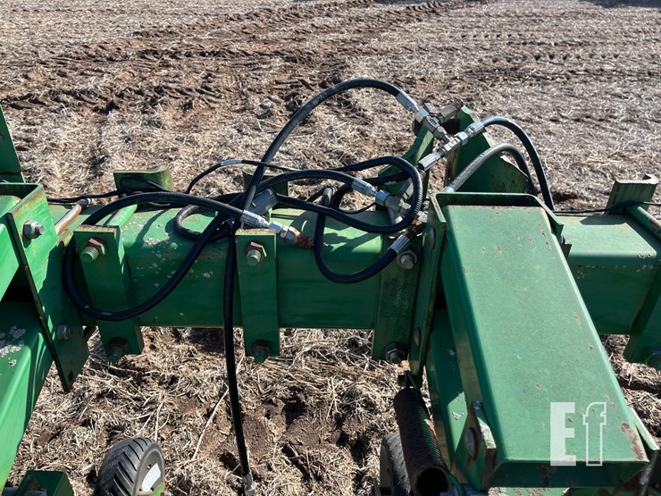 john-deere-856-image-7