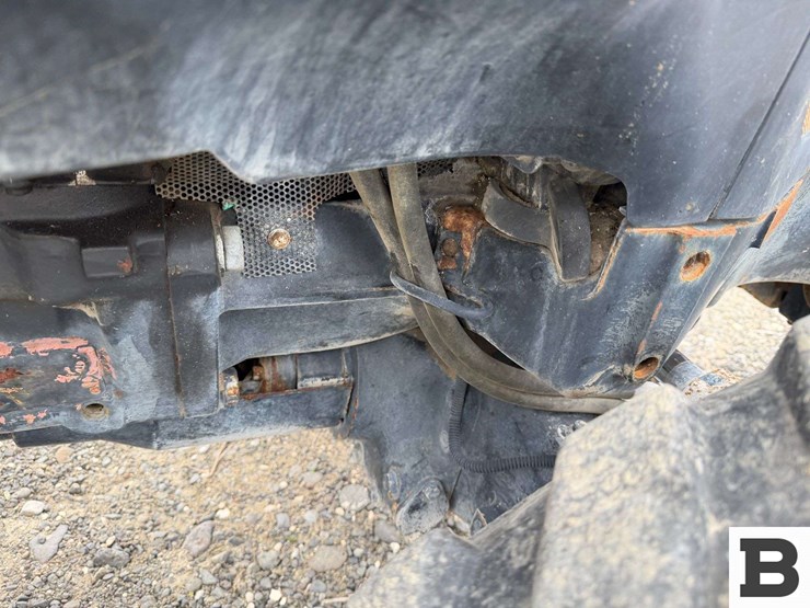 2002-new-holland-tn75v-image-41