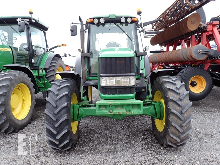 john-deere-7130-premium-image-2