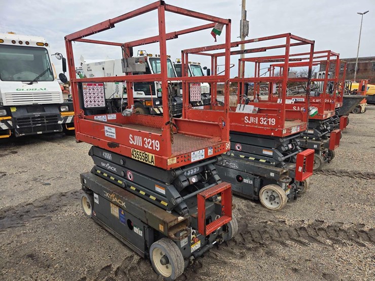 2017-skyjack-sjiii3219-image-4