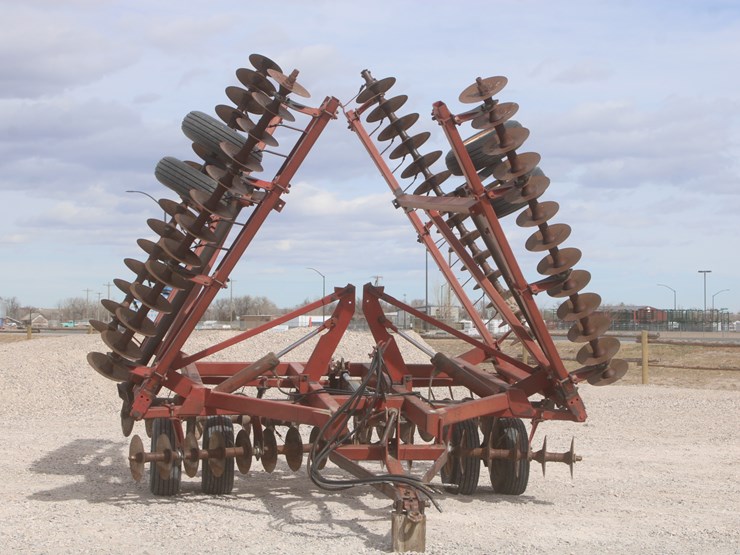 international-490-image-2