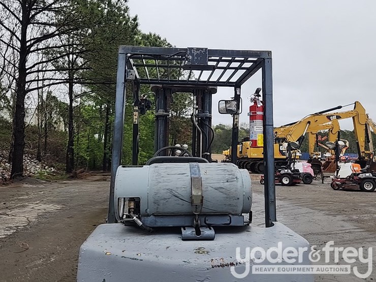 2007-yale-warehouse-forklift,-orops,-3-stage-mast,-lpg-image-20