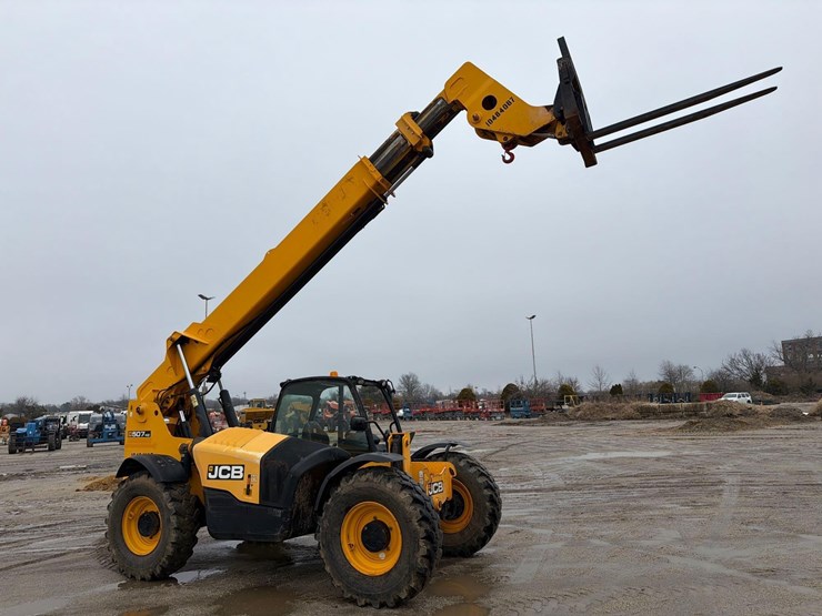 2016-jcb-507-42-image-4