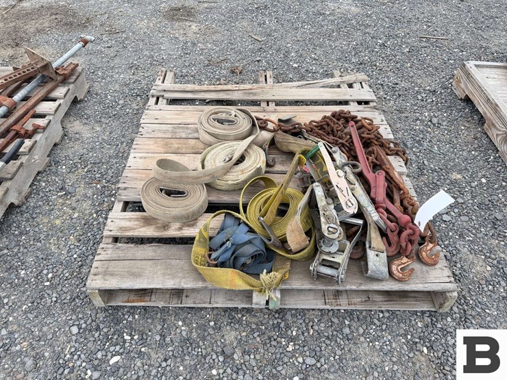 2"-ratchet-straps,-chains,-chain-binders-image-1