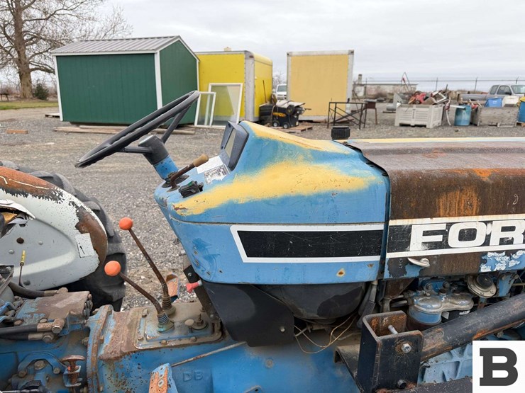 1994-ford-5030-image-32