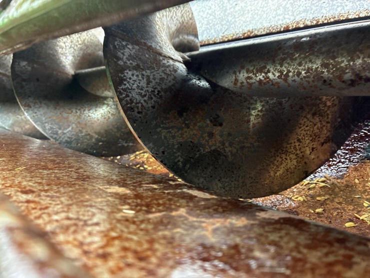 2014-john-deere-s670-image-95