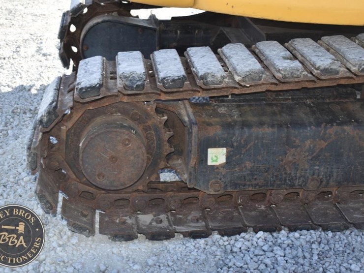 2015-caterpillar-303e-cr-image-36