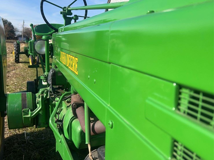 john-deere-model-b-image-11