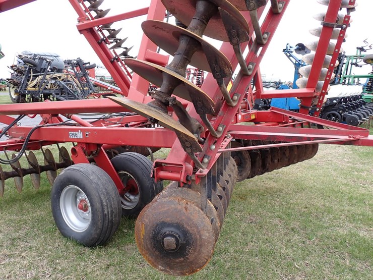 case-ih-3900-image-11